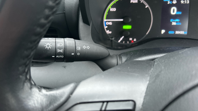 Toyota Yaris 1.5 Hybrid Icon 5dr CVT Hybrid Hatchback